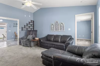 1920 Presidio St, Navarre, FL 32566 - Photo 5