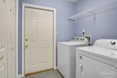 1920 Presidio St, Navarre, FL 32566 - Photo 11