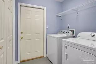 1920 Presidio St, Navarre, FL 32566 - Photo 11