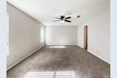 2001 W Indies Dr, Pensacola, FL 32506 - Photo 17