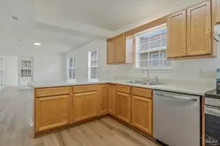 3064 Flintlock Dr, Pensacola, FL 32526 - Photo 13