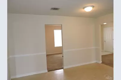 2052 Southwind Cir, Pensacola, FL 32506 - Photo 9