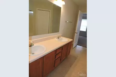 2052 Southwind Cir, Pensacola, FL 32506 - Photo 13