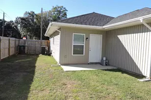 1000 Polk Ave, Pensacola, FL 32507 - Photo 25