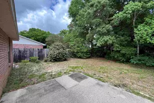 2782 Augustus Rd, Navarre, FL 32566 - Photo 39