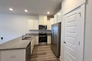 9499 Nature Crk Cir, Pensacola, FL 32526 - Photo 3