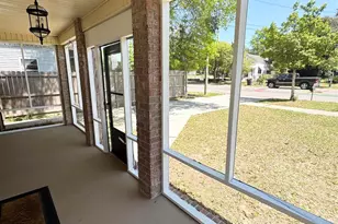 615 N A St, Pensacola, FL 32501 - Photo 3
