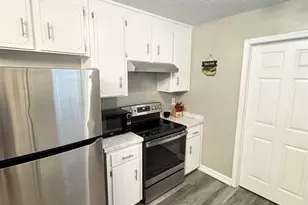 615 N A St, Pensacola, FL 32501 - Photo 7