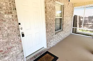 615 N A St, Pensacola, FL 32501 - Photo 3