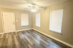 615 N A St, Pensacola, FL 32501 - Photo 5