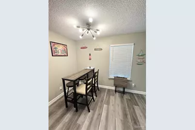 615 N A St, Pensacola, FL 32501 - Photo 5