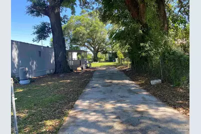 3914 W Mallory St, Pensacola, FL 32505 - Photo 23