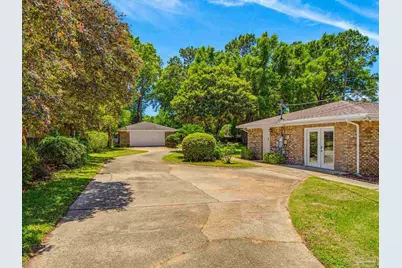 711 Bison St, Pensacola, FL 32514 - Photo 35