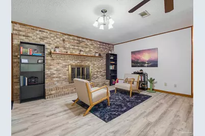 711 Bison St, Pensacola, FL 32514 - Photo 7