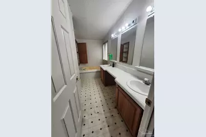 4051 Lambert Bridge Rd, McDavid, FL 32568 - Photo 13