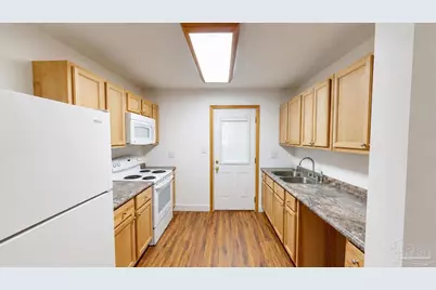 207 Donald Dr, Pensacola, FL 32507 - Photo 5