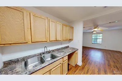 207 Donald Dr, Pensacola, FL 32507 - Photo 7