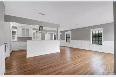 1660 E Hayes St, Pensacola, FL 32503 - Photo 5