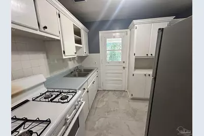 210 Milton Rd, Pensacola, FL 32507 - Photo 7
