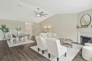 4026 Shorewood Dr, Pensacola, FL 32507 - Photo 13