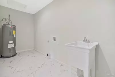 3710 N Blue Angel Pkwy, Pensacola, FL 32526 - Photo 21