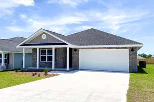 5569 Galahad Trl, Milton, FL 32583 - Photo 1