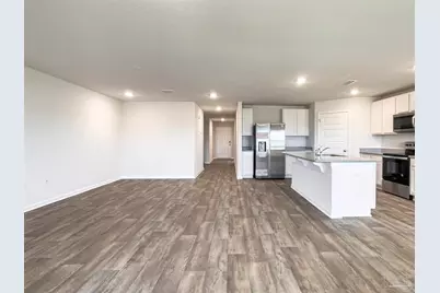 5569 Galahad Trl, Milton, FL 32583 - Photo 3
