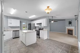 2317 Mary Anne Cir, Navarre, FL 32566 - Photo 9