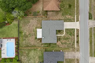 2317 Mary Anne Cir, Navarre, FL 32566 - Photo 37