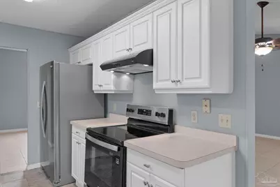 2317 Mary Anne Cir, Navarre, FL 32566 - Photo 11