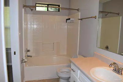 1133 Bloodworth Ln, Pensacola, FL 32504 - Photo 21