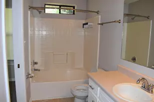 1133 Bloodworth Ln, Pensacola, FL 32504 - Photo 21