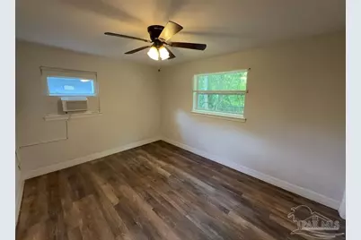 4531 Versailles Dr, Pensacola, FL 32505 - Photo 31