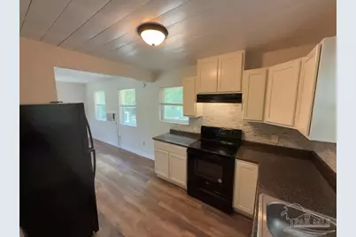 4531 Versailles Dr, Pensacola, FL 32505 - Photo 9