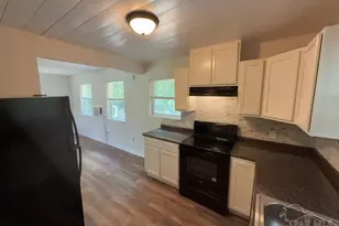 4531 Versailles Dr, Pensacola, FL 32505 - Photo 9