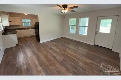 4531 Versailles Dr, Pensacola, FL 32505 - Photo 7