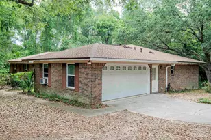 1210 Goldenrod Rd, Cantonment, FL 32533 - Photo 3