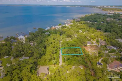 16505 North Shore Ln, Pensacola, FL 32507 - Photo 5