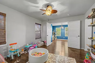 2841 Winners Cir Dr, Navarre, FL 32566 - Photo 11