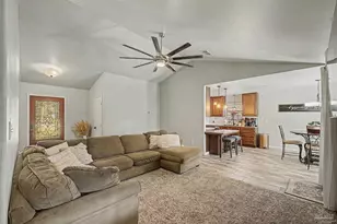 2841 Winners Cir Dr, Navarre, FL 32566 - Photo 19