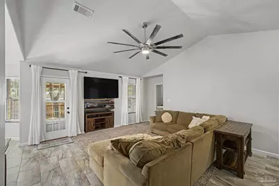 2841 Winners Cir Dr, Navarre, FL 32566 - Photo 17