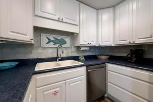999 Fort Pickens Rd, Pensacola Beach, FL 32561 - Photo 31