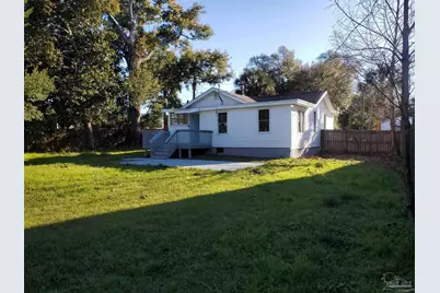 1215 N C St, Pensacola, FL 32501 - Photo 1