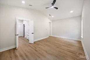 306 W Winthrop Ave, Pensacola, FL 32507 - Photo 29