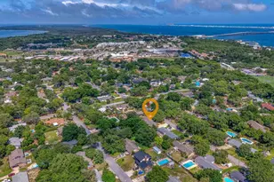 204 Nandina Rd, Gulf Breeze, FL 32561 - Photo 57