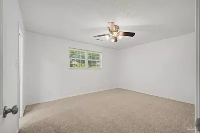 204 Nandina Rd, Gulf Breeze, FL 32561 - Photo 9