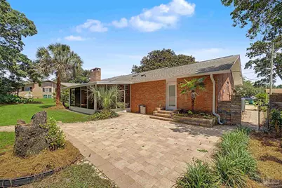 204 Nandina Rd, Gulf Breeze, FL 32561 - Photo 47
