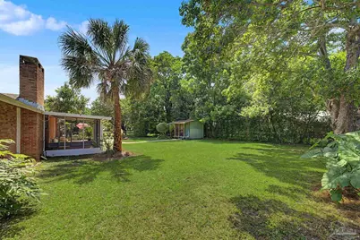 204 Nandina Rd, Gulf Breeze, FL 32561 - Photo 49