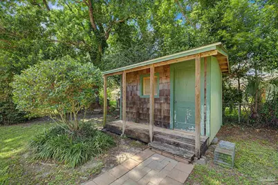 204 Nandina Rd, Gulf Breeze, FL 32561 - Photo 51