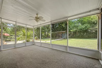 204 Nandina Rd, Gulf Breeze, FL 32561 - Photo 11